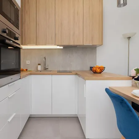 Apartment With Terrace And Gym Gdansk
