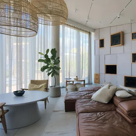 Apartment With Terrace And Gym *